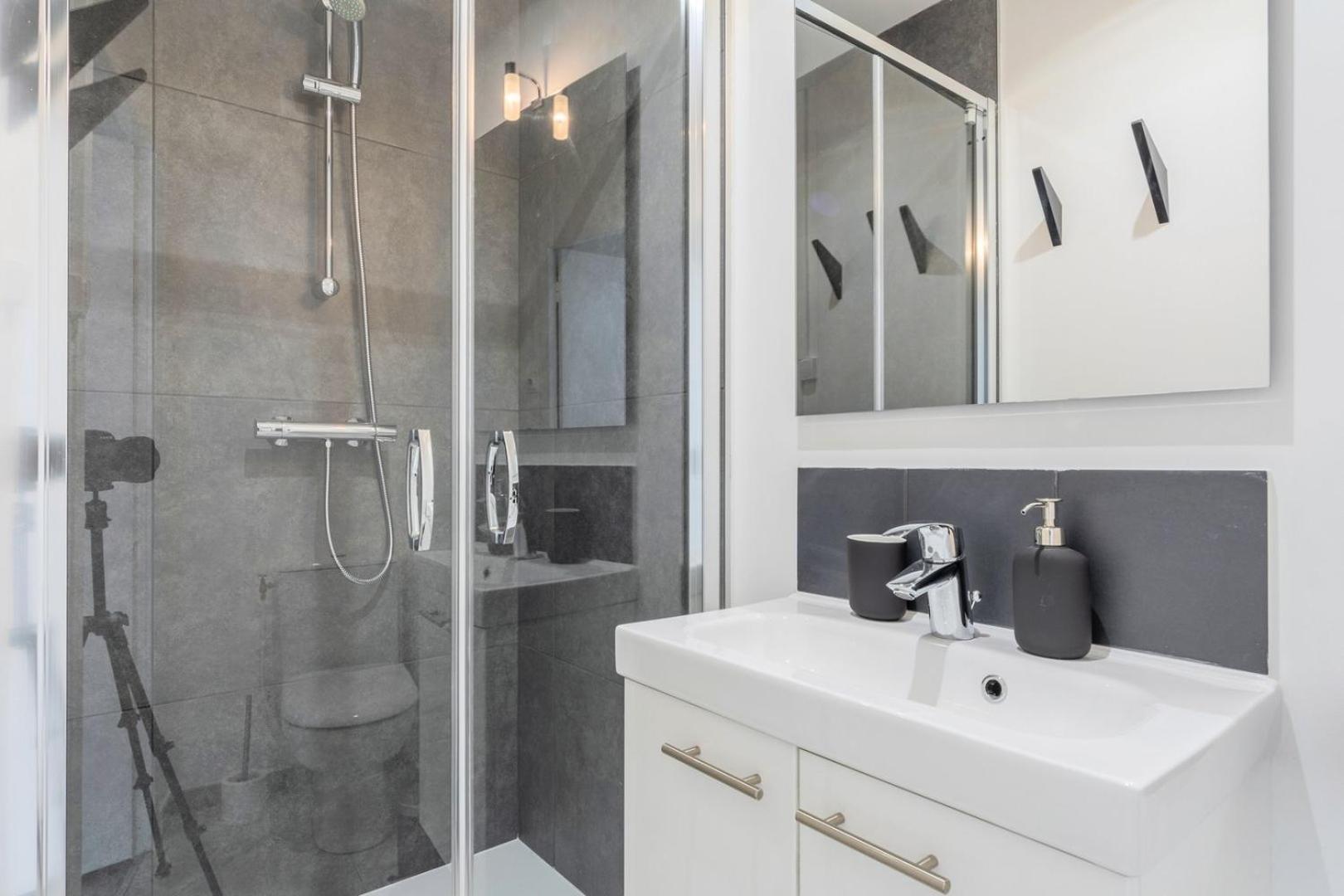 Bright 3-Bedroom 2-Bathroom Flat Lille Exteriör bild